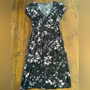 Express cap sleeve Maxi Linen Blend Dress Black Women's small purple floral